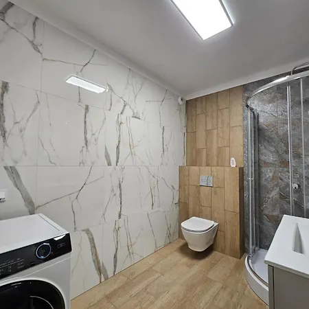 Madalinskiego 47 I 89 Apartman *