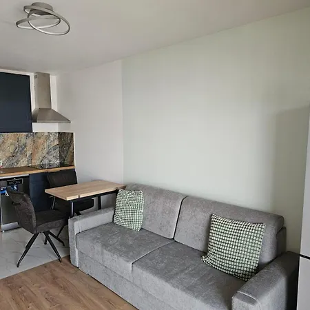 Apartman Madalinskiego 47 I 89