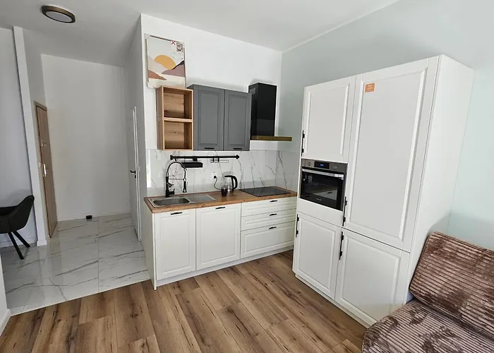 Apartment Madalinskiego 47